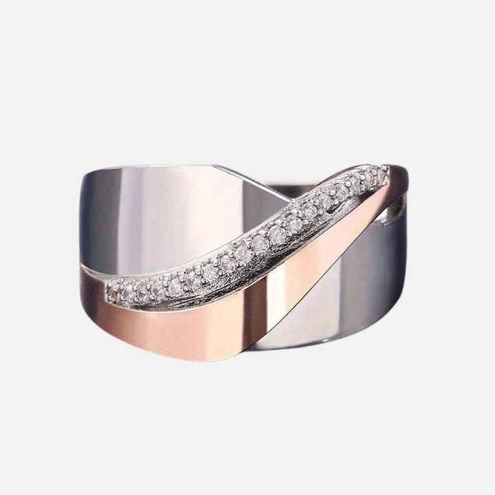Vintage Rose-Gold Zirconia Ring