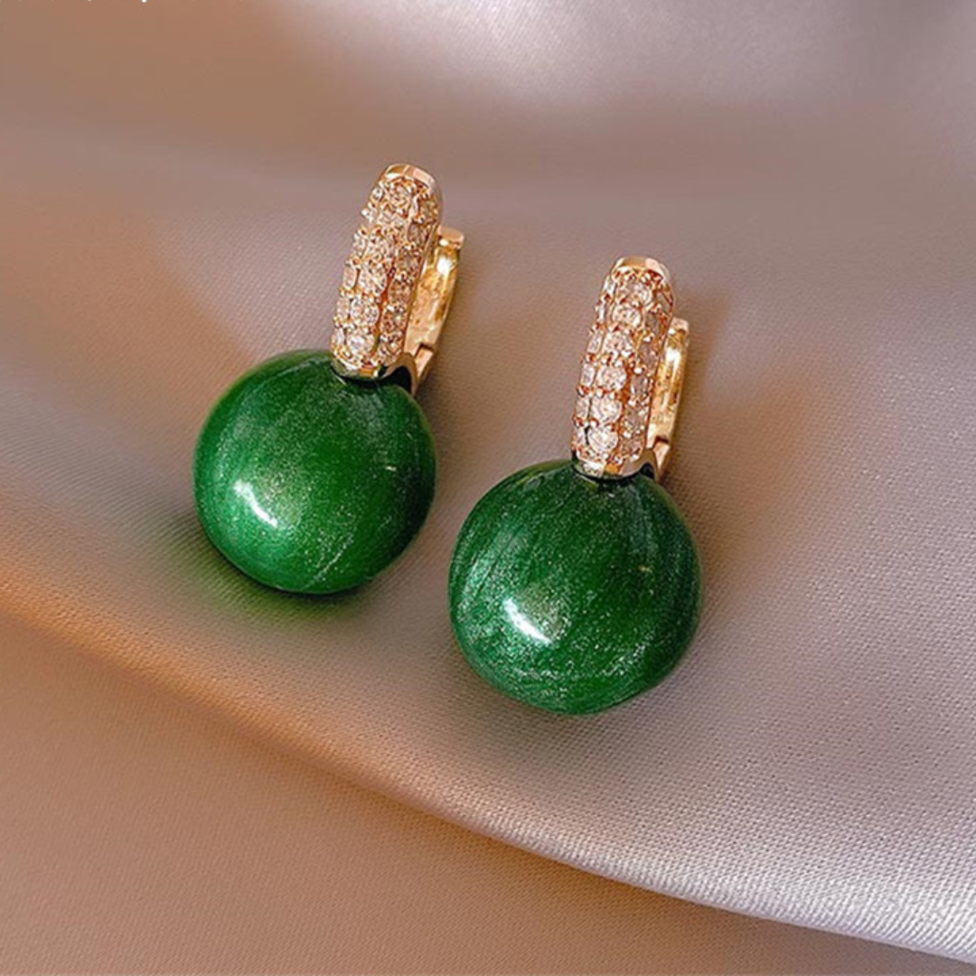 Special Edition Earrings with Natural Stone