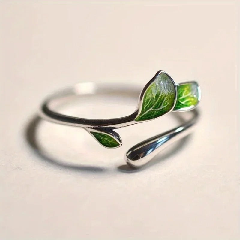 Adjustable Enamel Leaf Ring