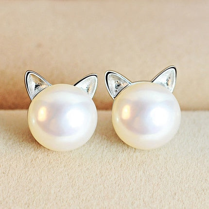 Cultured Pearl Kitten Earrings