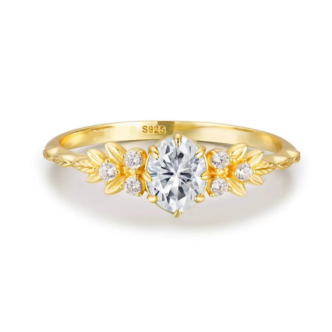 Elegant Tree Leaf Ring