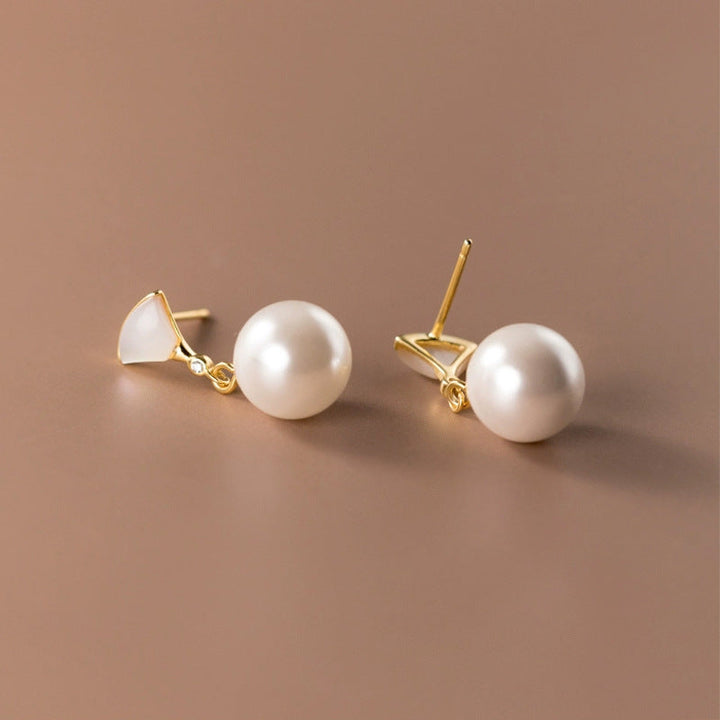 Retro Pearl Earrings