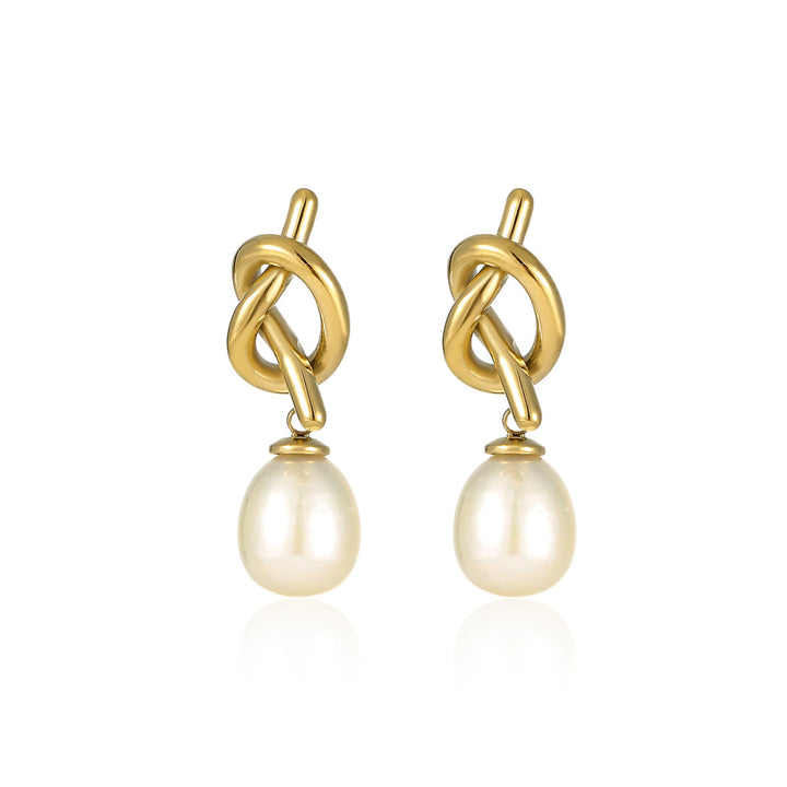 Vintage Round Pearls with Gold-Plated Earrings