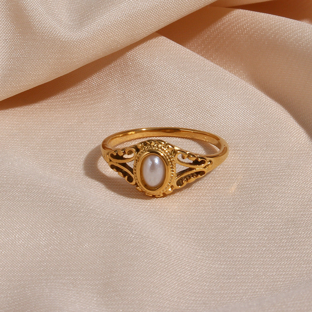 Vintage Princess Ring with Pearl