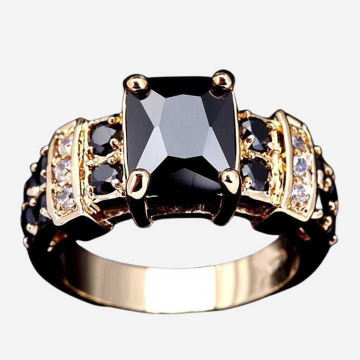 Vintage Black Crystal Ring