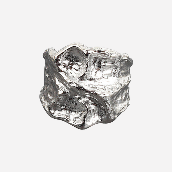 Special Edition ring with Crinkled Design