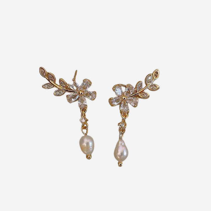 Handmade Pearl Daisy Earrings
