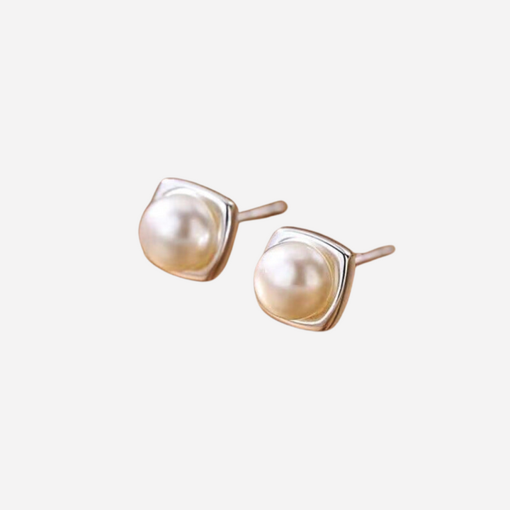 Trendy Earrings with Freshwater Pearls