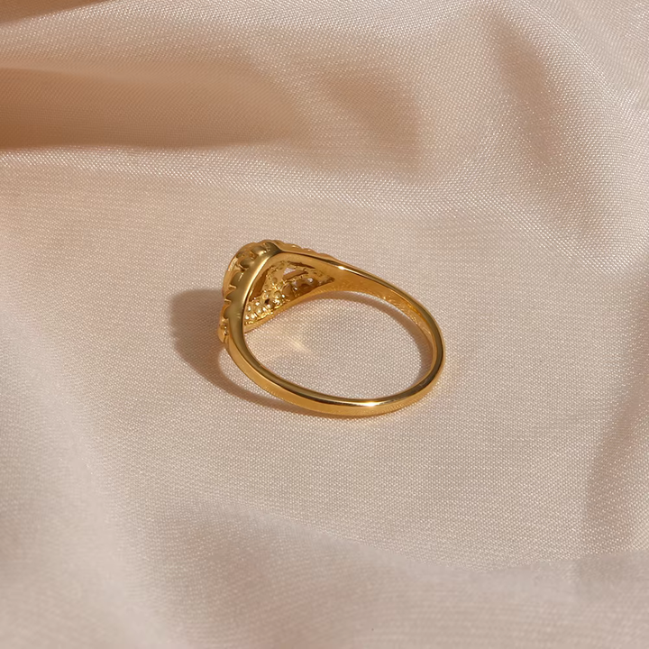 Vintage Princess Ring with Pearl