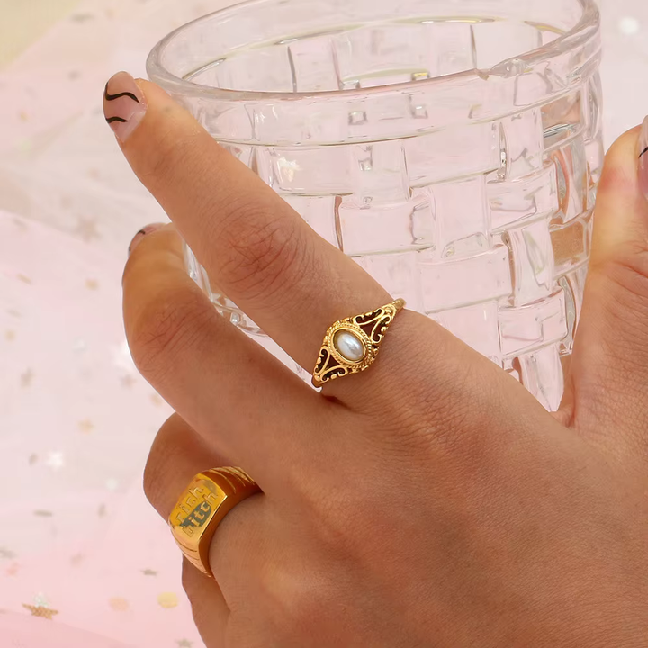 Vintage Princess Ring with Pearl