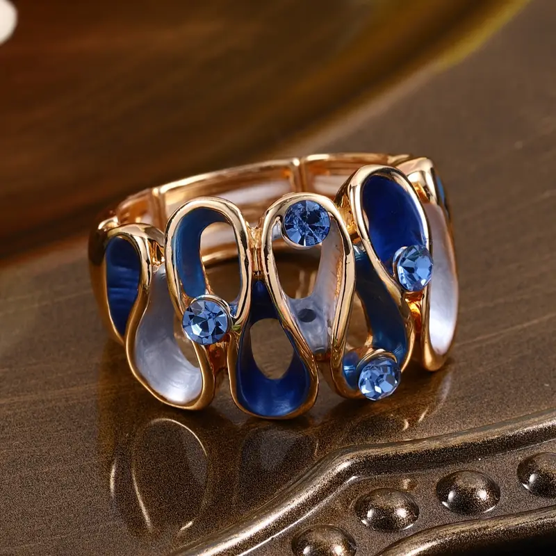 Irregular Blue Wavy Ring