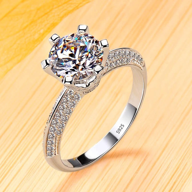 Ring with Precious Zirconia Stones